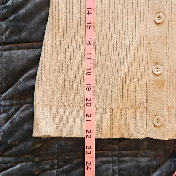 NWOT Gilli Tan Ribbed Button-Down Sweater Vest, L | Academia, Preppy, Knit Vest - Picture 8 of 9